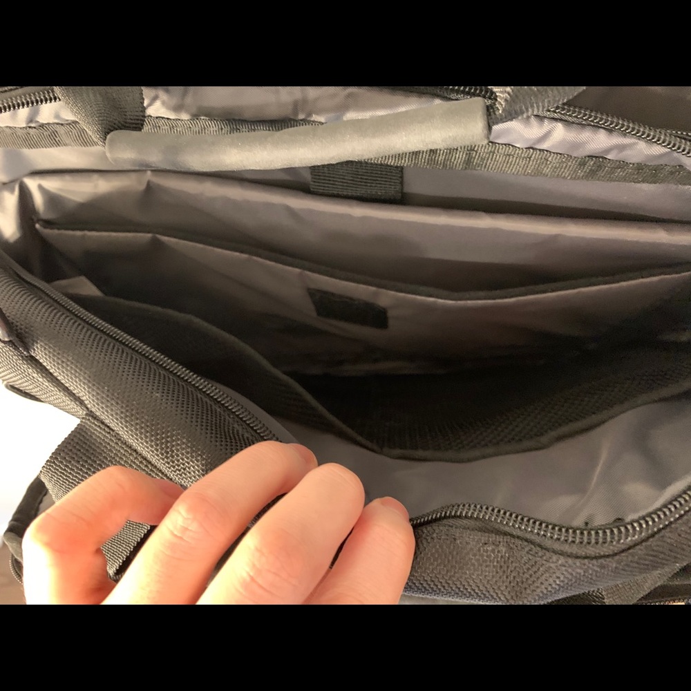 Targus Citylite Laptop Bag 15.6” - Picture 5 of 11
